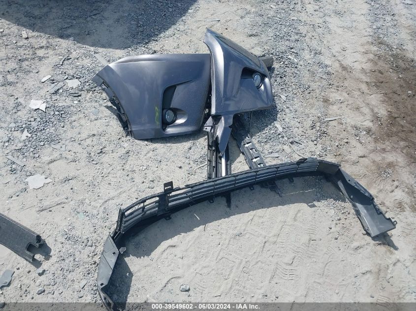 2018 Toyota Highlander Xle VIN: 5TDKZRFH7JS545756 Lot: 39549602