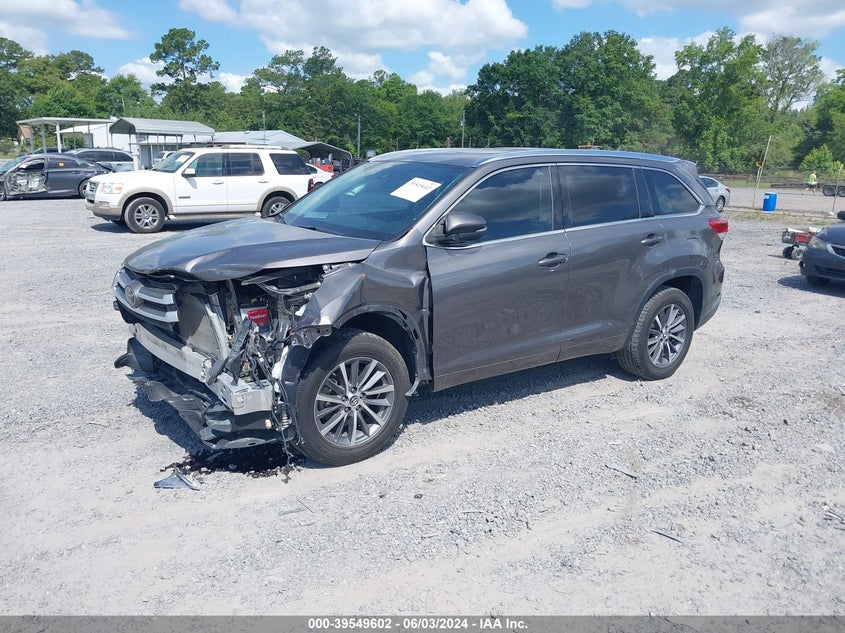 2018 Toyota Highlander Xle VIN: 5TDKZRFH7JS545756 Lot: 39549602