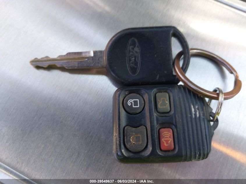 2008 Ford Mustang V6 Deluxe/V6 Premium VIN: 1ZVHT80N285121872 Lot: 39549637