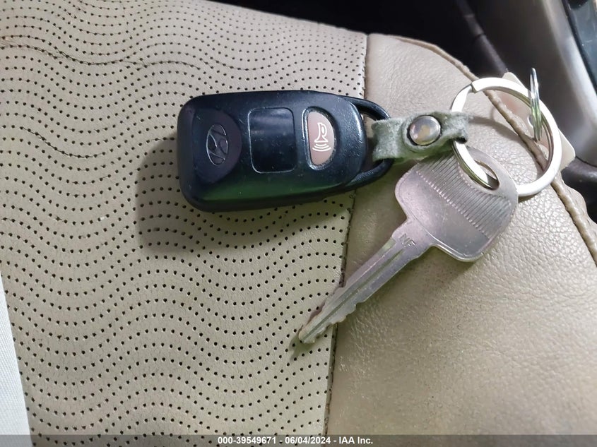 2012 Hyundai Elantra Limited (Ulsan Plant) VIN: KMHDH4AE2CU480157 Lot: 39549671