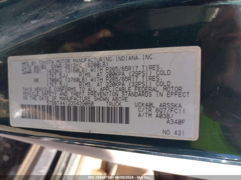 2003 Toyota Tundra Sr5 V8 VIN: 5TBBT44123S439060 Lot: 39549704