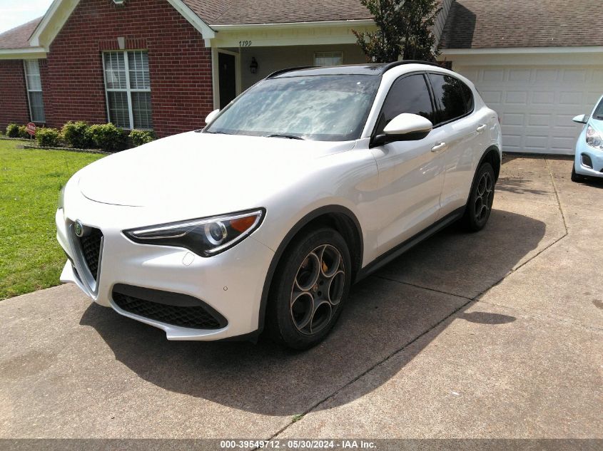 ZASFAKNN3J7B93851 2018 ALFA ROMEO STELVIO - Image 2