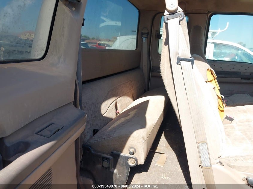 1999 Ford F-250 Lariat/Xl/Xlt VIN: 1FTNX21F1XEE38720 Lot: 39549970