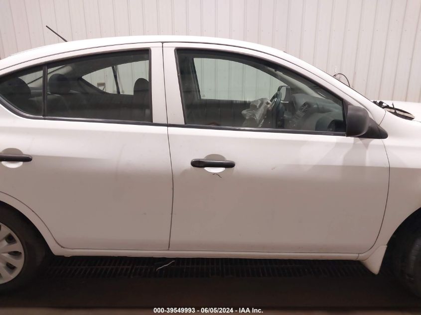 2015 Nissan Versa 1.6 S VIN: 3N1CN7AP8FL889826 Lot: 39549993