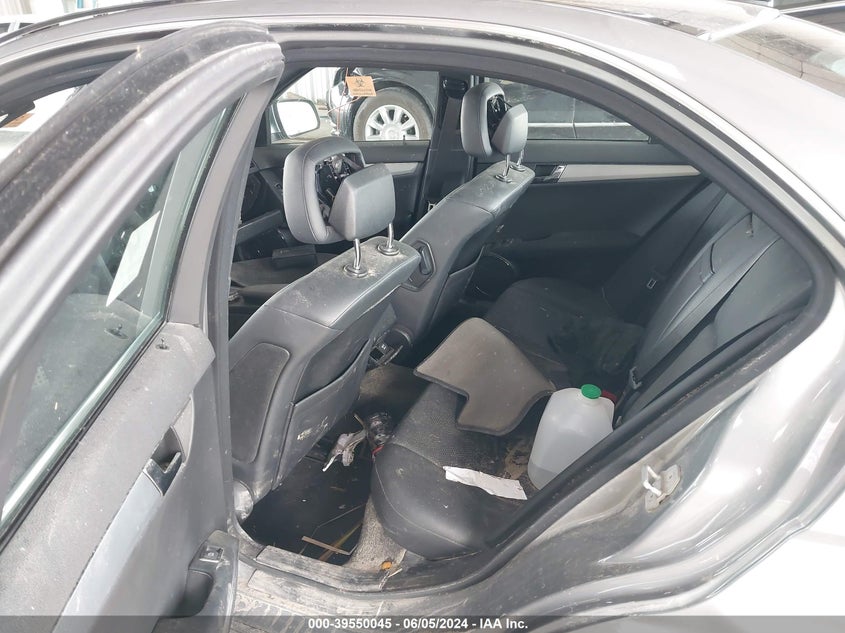 2008 Mercedes-Benz C 300 Luxury/Sport VIN: WDDGF54X08F047786 Lot: 39550045