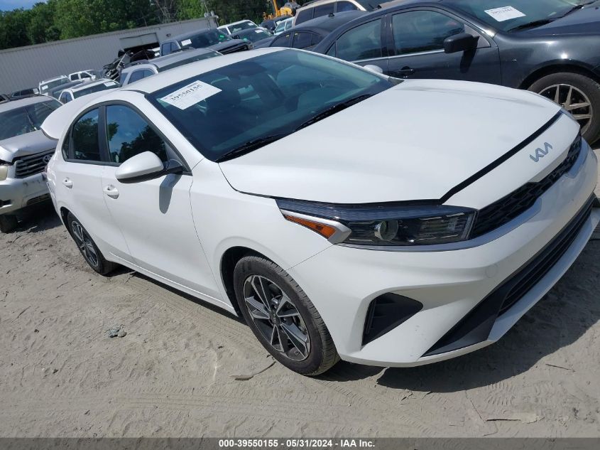 2024 Kia Forte Lxs VIN: 3KPF24AD9RE732063 Lot: 39550155