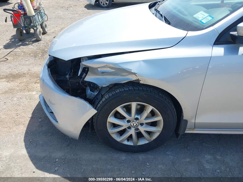 2012 Volkswagen Jetta 2.5L Se VIN: 3VWDP7AJ5CM397698 Lot: 39550299