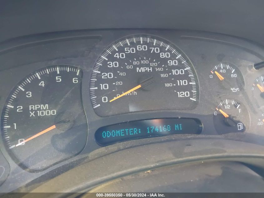 2005 Chevrolet Tahoe Ls VIN: 1GNEC13V15J264136 Lot: 39550350