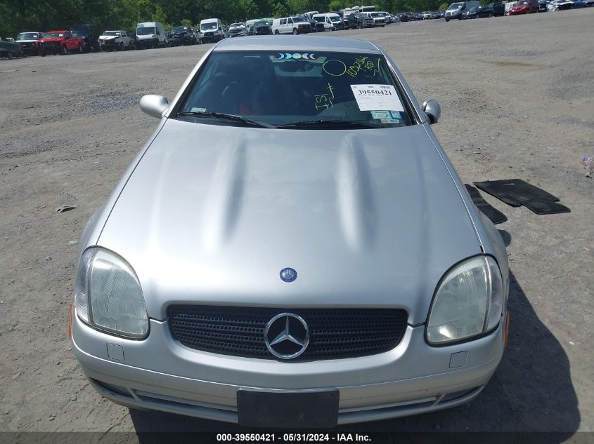 1998 Mercedes-Benz Slk 230 VIN: WDBKK47F9WF030865 Lot: 39550421