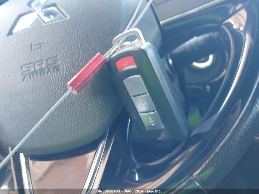 2018 Mitsubishi Outlander Le VIN: JA4AD3A33JZ044049 Lot: 39550433