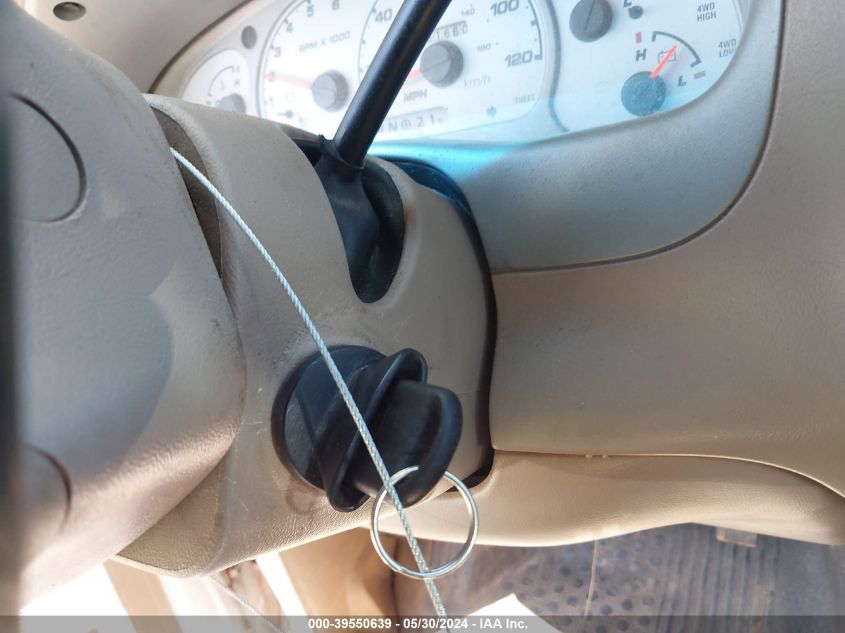 2002 Ford Explorer Sport Trac VIN: 1FMZU77EX2UC38189 Lot: 39550639