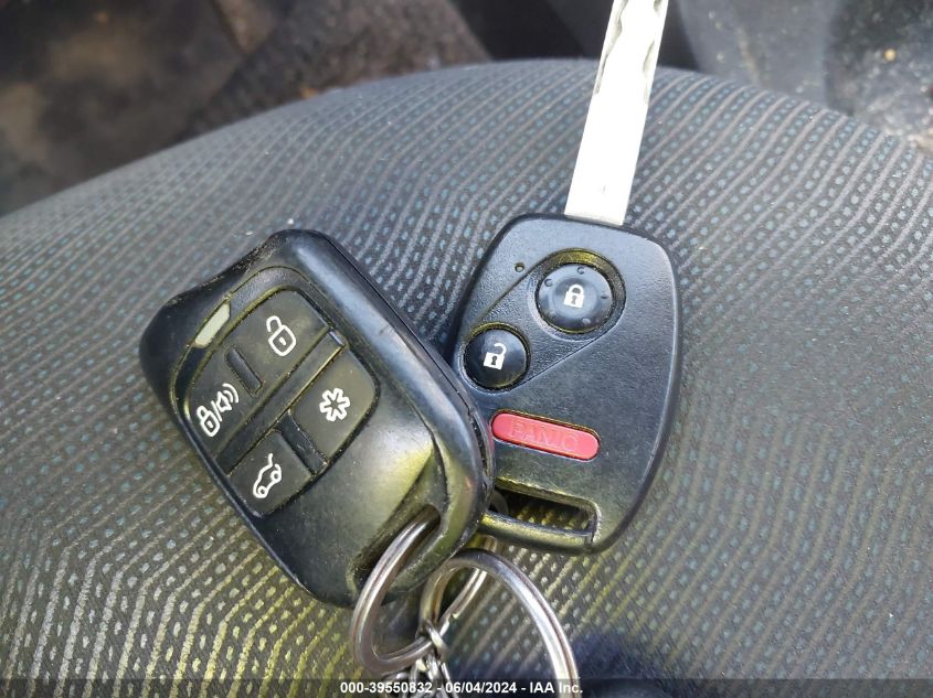 2010 Honda Fit Sport VIN: JHMGE8H42AC033358 Lot: 39550832