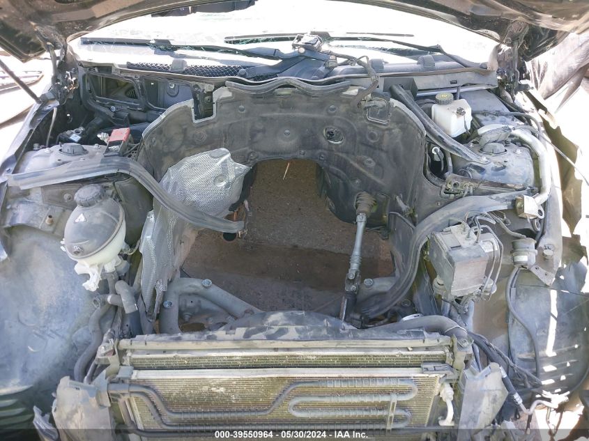 2014 Mercedes-Benz C 250 Luxury/Sport VIN: WDDGF4HB5EA928081 Lot: 39550964