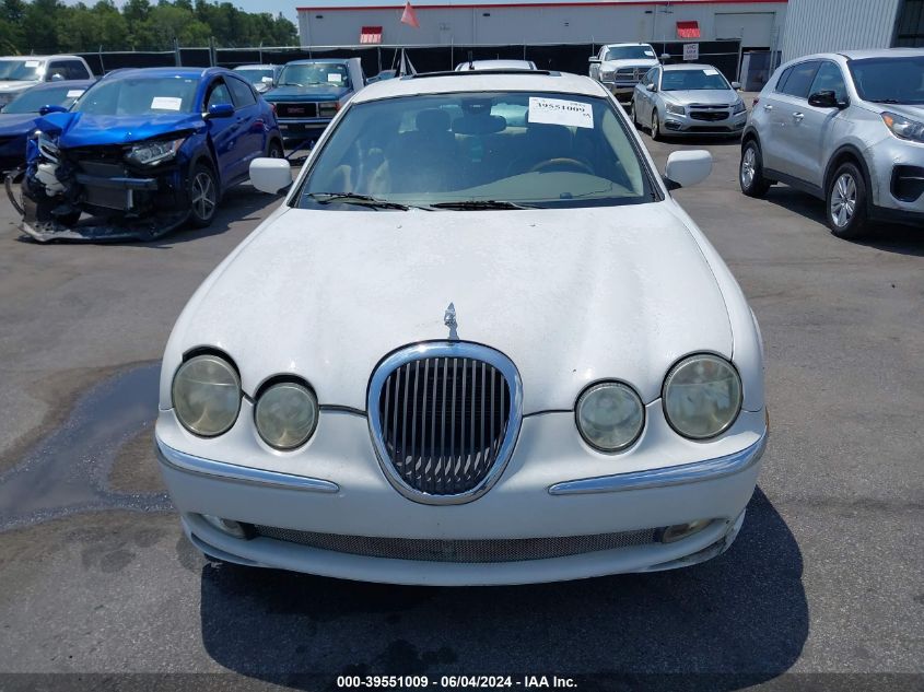 2001 Jaguar S-Type 3.0L V6 VIN: SAJDA01N41FL88567 Lot: 39551009