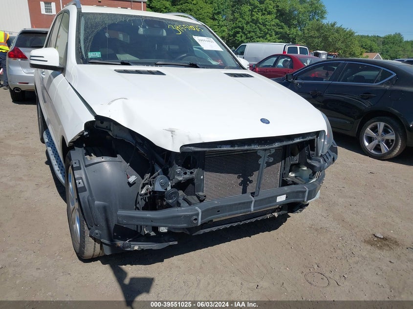 2014 MERCEDES-BENZ ML 350 4MATIC - 4JGDA5HB0EA438676