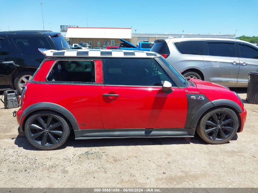 2005 Mini Cooper S VIN: WMWRE33475TD97141 Lot: 39551058