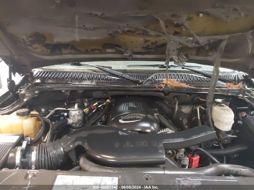 2003 Chevrolet Suburban 2500 Lt VIN: 3GNGC26U23G280622 Lot: 39551140