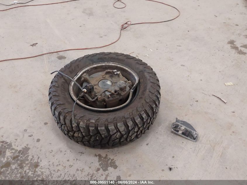 2003 Chevrolet Suburban 2500 Lt VIN: 3GNGC26U23G280622 Lot: 39551140