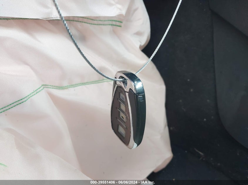 2018 Chevrolet Malibu Lt VIN: 1G1ZD5ST9JF140720 Lot: 39551406