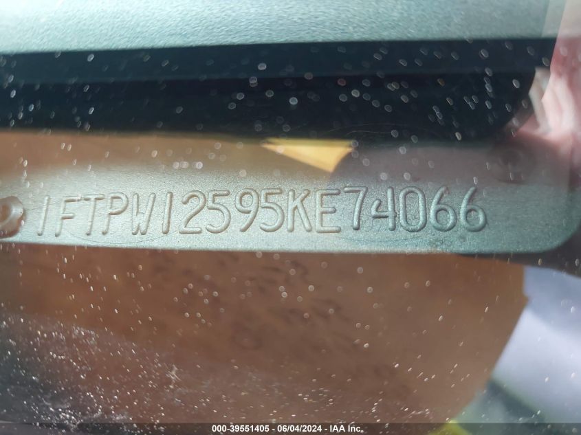 2005 Ford F-150 Lariat/Xlt VIN: 1FTPW12595KE74066 Lot: 39551405