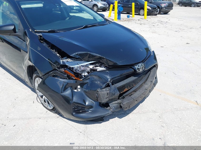 2017 Toyota Corolla Le VIN: 2T1BURHE2HC926130 Lot: 39551413