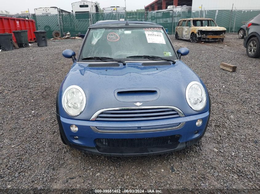 2007 Mini Cooper S VIN: WMWRH335X7TJ44590 Lot: 39551452