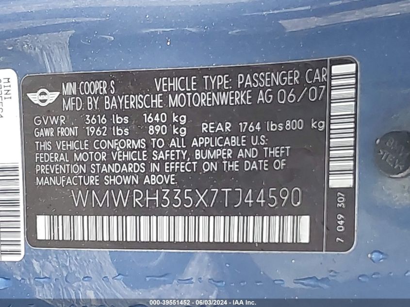2007 Mini Cooper S VIN: WMWRH335X7TJ44590 Lot: 39551452