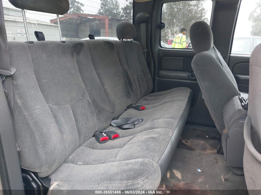 2004 Chevrolet Silverado 1500 Ls VIN: 2GCEC19T641332633 Lot: 39551486