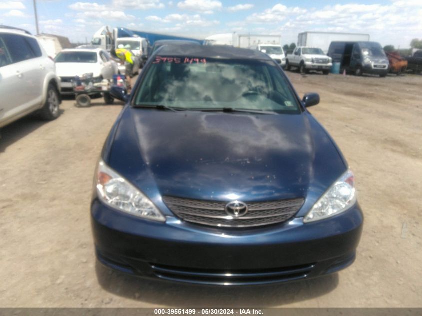 2004 Toyota Camry Le VIN: 4T1BE32K84U287916 Lot: 39551499