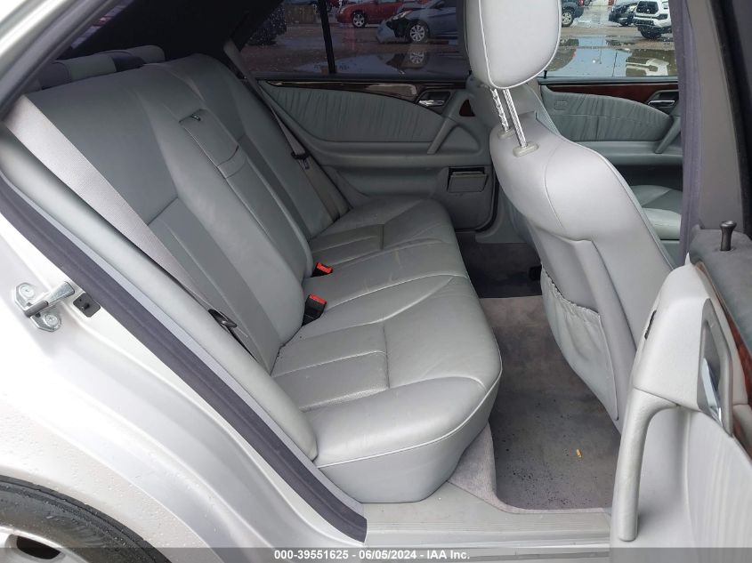 1998 Mercedes-Benz E 320 VIN: WDBJF65F8WA534674 Lot: 39551625