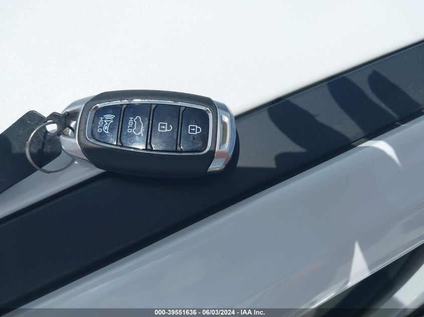 2019 Hyundai Santa Fe Sel VIN: 5NMS33AD8KH055849 Lot: 39551636