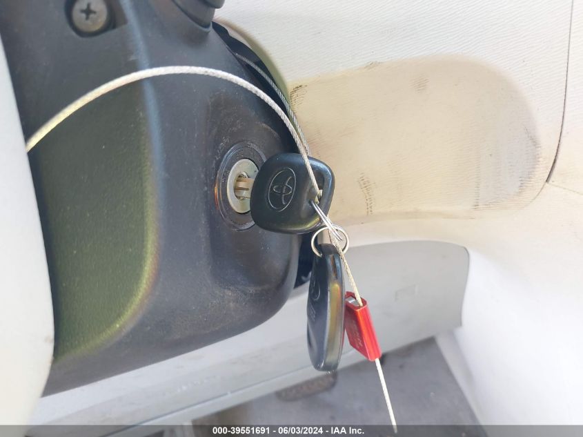 2011 Toyota Sienna Xle V6 VIN: 5TDYK3DC0BS042235 Lot: 39551691