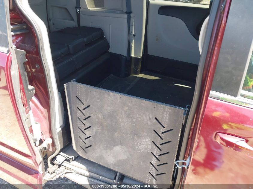 2018 Dodge Grand Caravan Sxt VIN: 2C4RDGCG7JR178766 Lot: 39551788