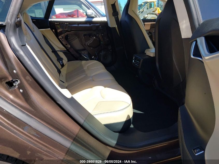 2012 Tesla Model S Performance/Signature Performance VIN: 5YJSA1DP9CFP01869 Lot: 39551829