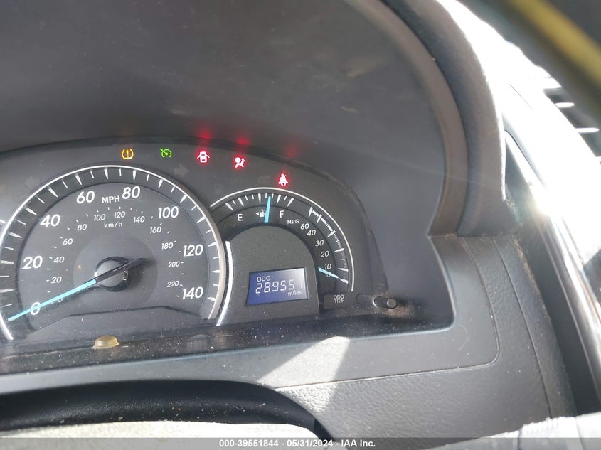 2012 Toyota Camry Le VIN: 4T4BF1FKXCR247093 Lot: 39551844