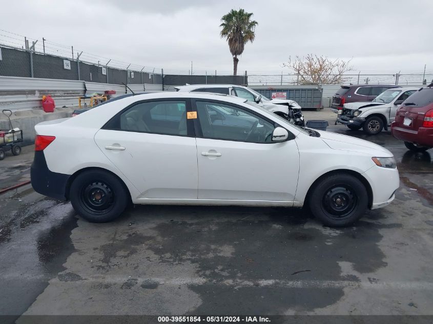 2013 Kia Forte Ex VIN: KNAFU4A28D5738169 Lot: 39551854