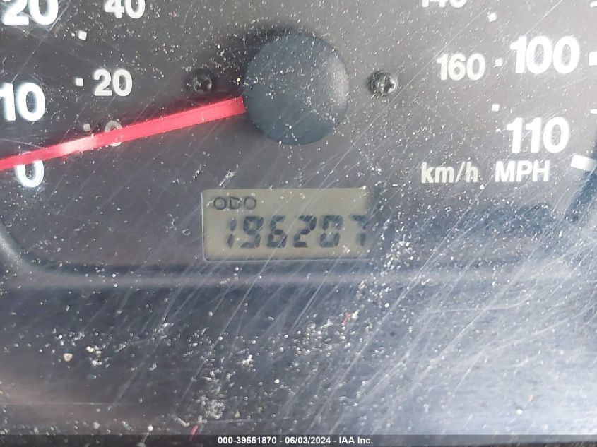 2002 Chevrolet Tracker VIN: 2CNBJ13CX26918894 Lot: 39551870