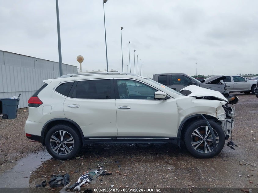 2017 Nissan Rogue Sl VIN: JN8AT2MV9HW281399 Lot: 39551879