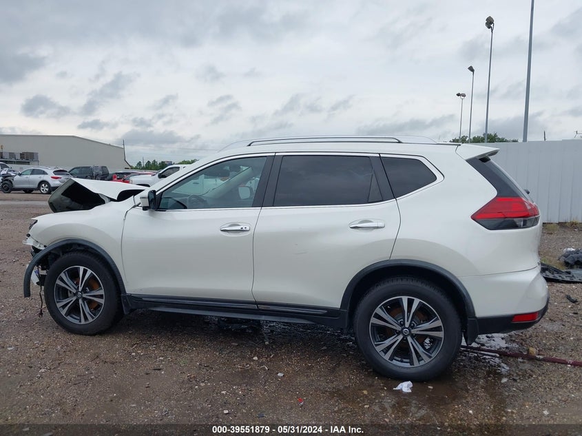 2017 Nissan Rogue Sl VIN: JN8AT2MV9HW281399 Lot: 39551879