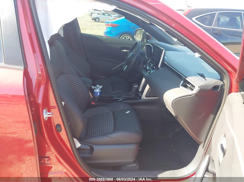 2023 Toyota Corolla Cross Hybrid Xse VIN: 7MUFBABG2PV002687 Lot: 39551968