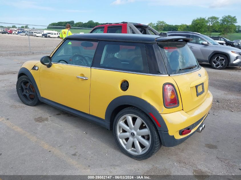 2007 Mini Cooper S VIN: WMWMF73597TL83331 Lot: 39552147