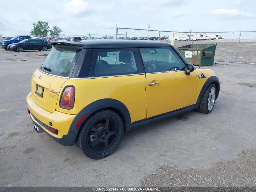 2007 Mini Cooper S VIN: WMWMF73597TL83331 Lot: 39552147