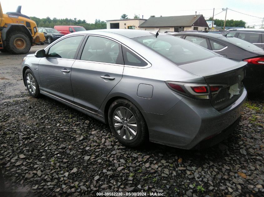 2016 Hyundai Sonata Hybrid Se VIN: KMHE24L10GA025492 Lot: 39552230