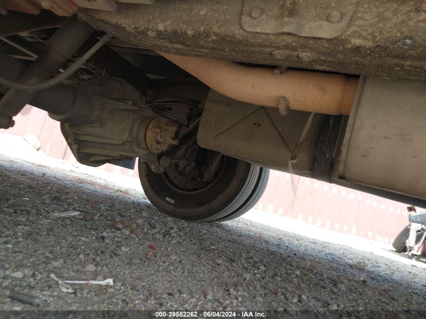 2014 GMC Savana Cutaway 3500 VIN: 1GD374CG4E1183344 Lot: 39552262