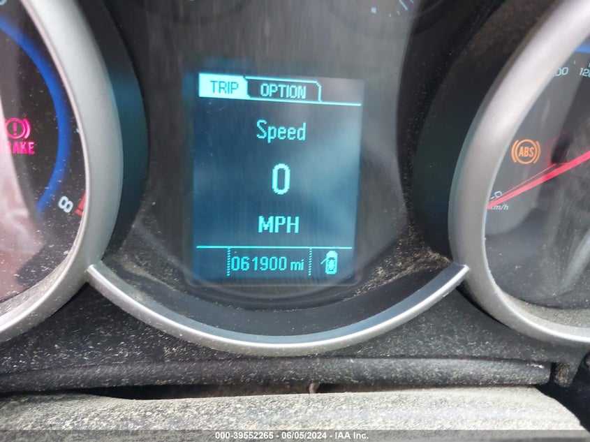 2016 CHEVROLET CRUZE LIMITED 1LT AUTO - 1G1PE5SB4G7174059