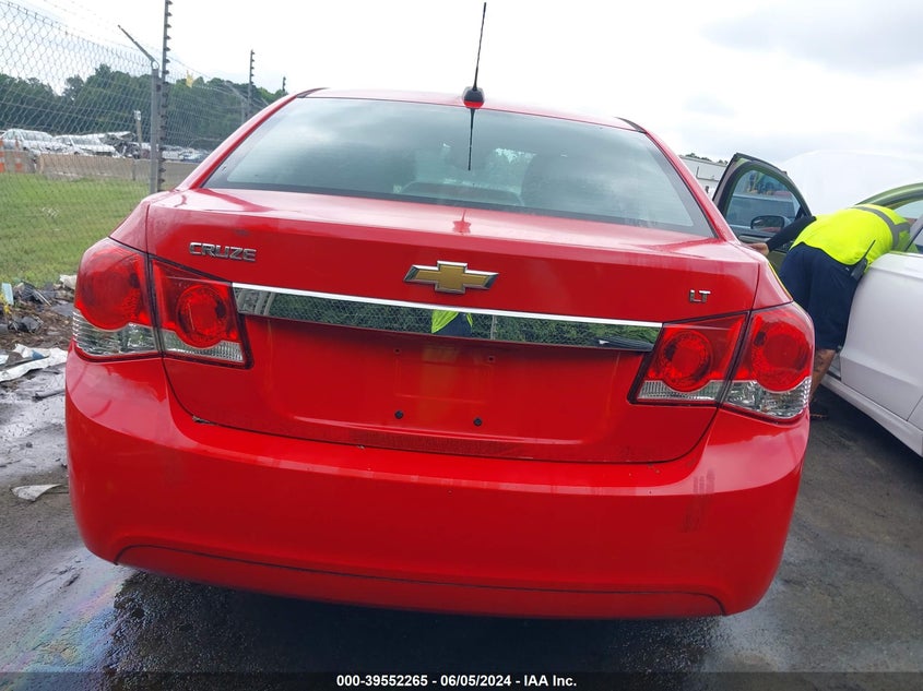 2016 CHEVROLET CRUZE LIMITED 1LT AUTO - 1G1PE5SB4G7174059