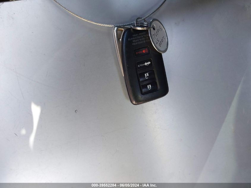 2017 Lexus Is 200T VIN: JTHBA1D23H5047527 Lot: 39552284