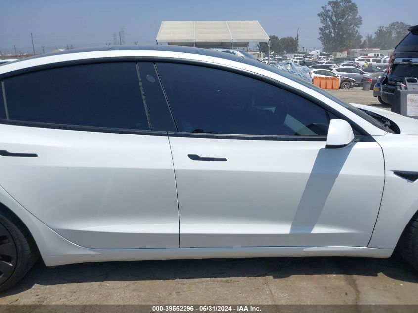 2022 Tesla Model 3 Performance Dual Motor All-Wheel Drive VIN: 5YJ3E1EC5NF208651 Lot: 39552296