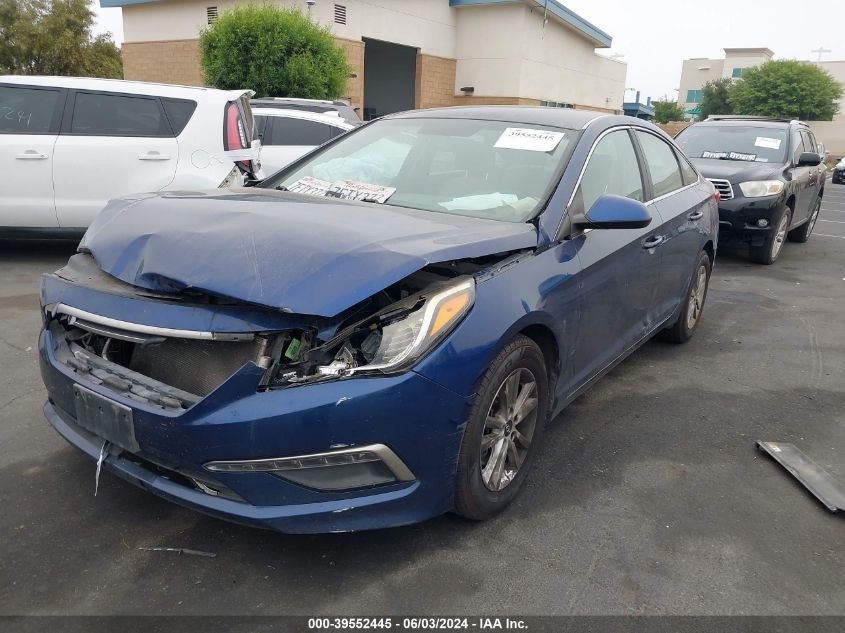 2015 Hyundai Sonata Se VIN: 5NPE24AF4FH017468 Lot: 39552445