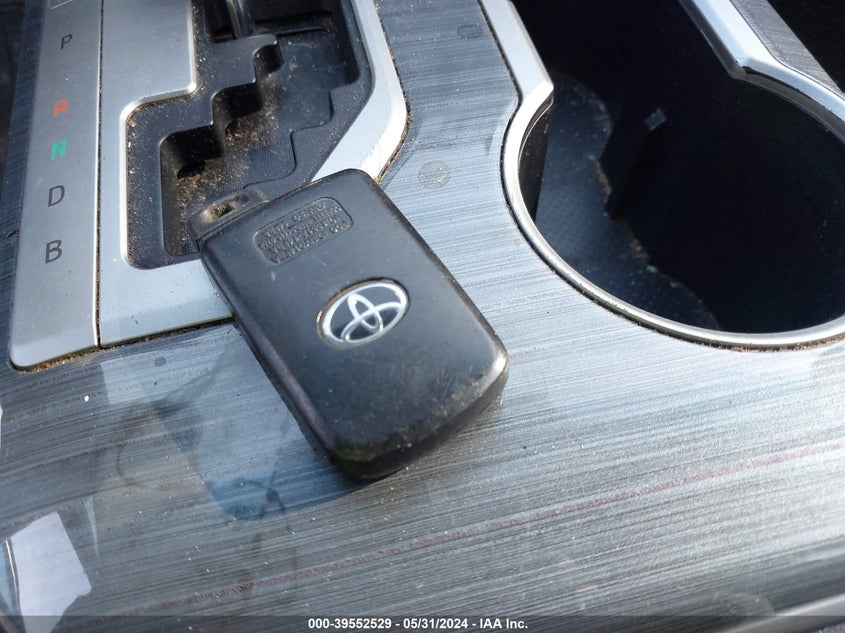 2013 Toyota Camry Hybrid Xle VIN: 4T1BD1FK6DU085450 Lot: 39552529